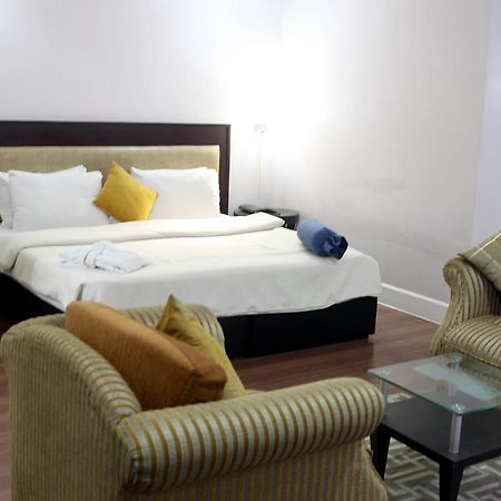 BW Starfire Hotel Икеджа Екстериор снимка