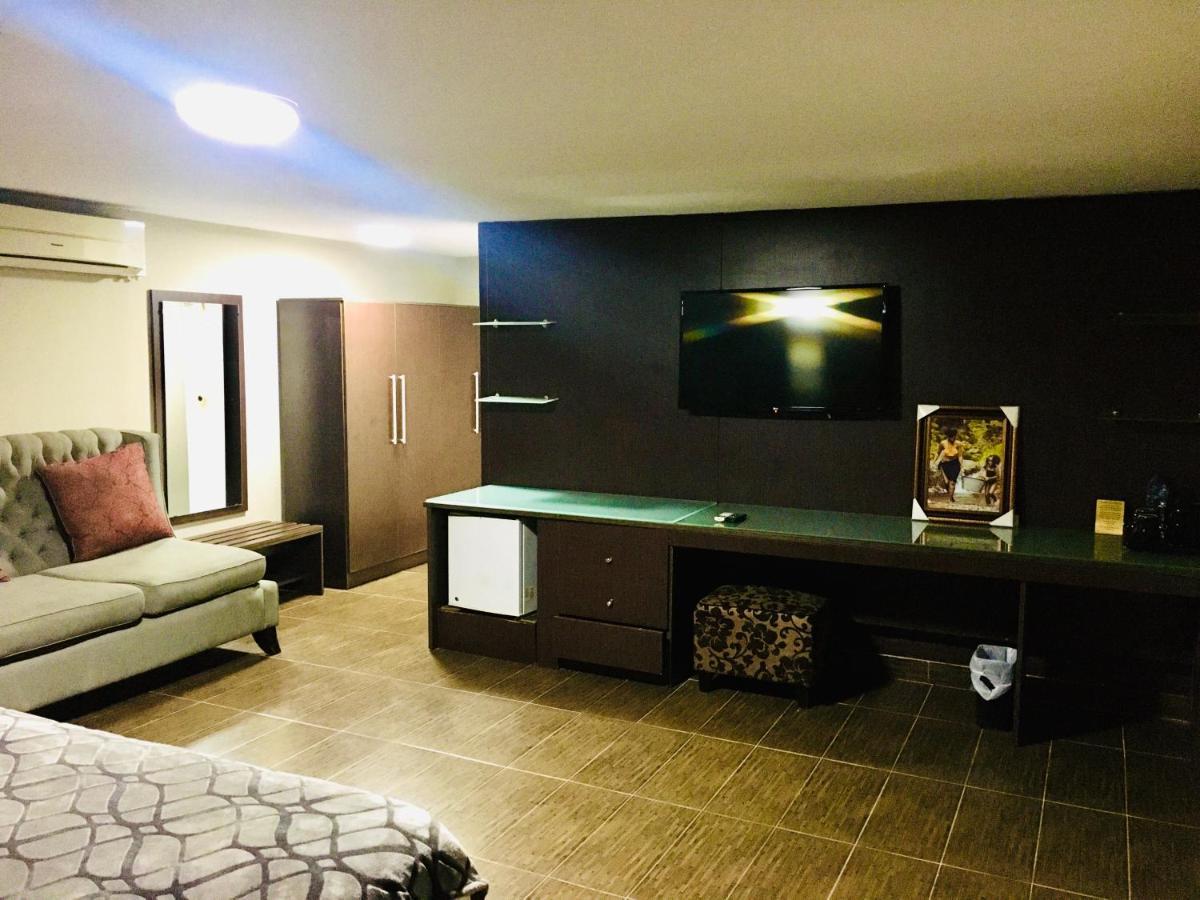 BW Starfire Hotel Икеджа Екстериор снимка