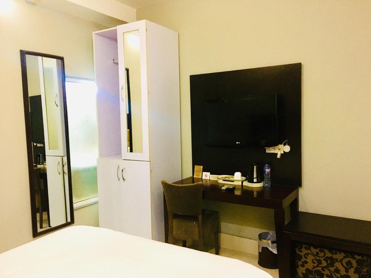 BW Starfire Hotel Икеджа Екстериор снимка