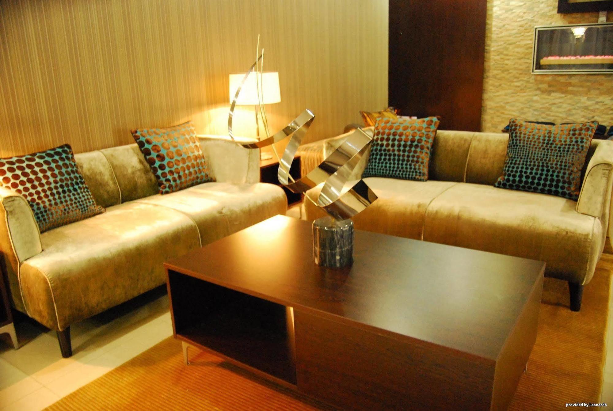 BW Starfire Hotel Икеджа Екстериор снимка